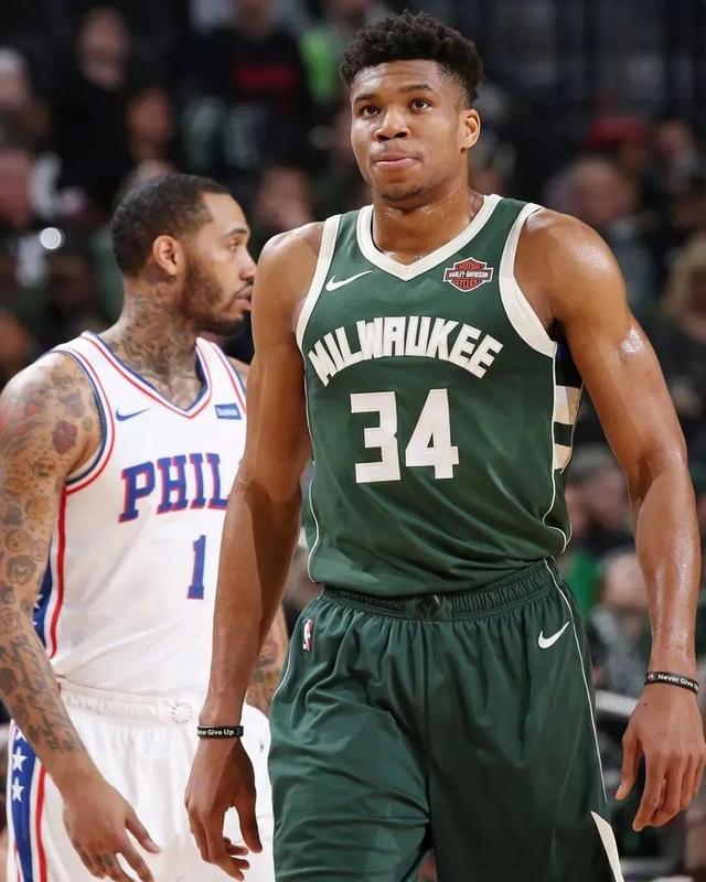 马雷斯卡：埃斯特旺&亚马尔最重要的是享受当下，努力提升自己（马雷斯卡：埃斯特旺、亚马尔当下最重要的是享受比赛并不断提升自我）