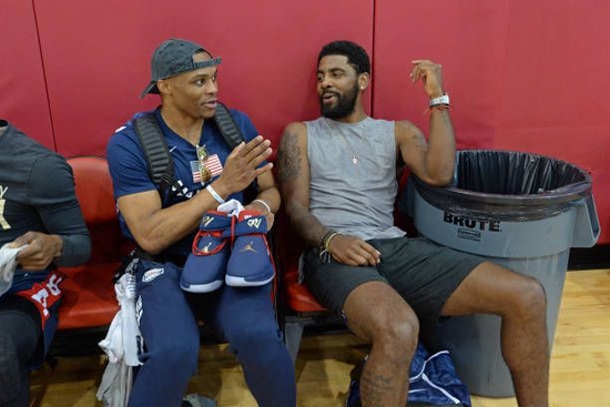 日职联半场：莱奥破门被吹，鹿岛鹿角暂0-0横滨FC（日职联半场战报：莱奥进球被判无效，鹿岛鹿角0-0横滨FC）