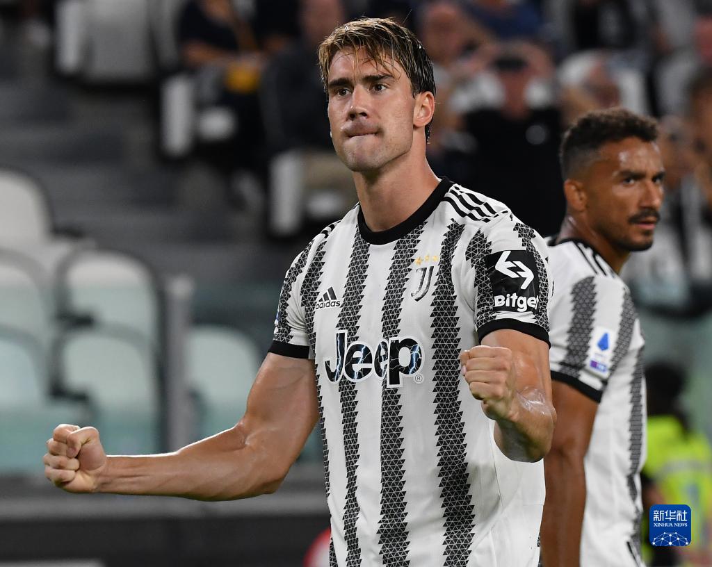 瓦拉内阿斯报专访：从20岁起我就一直带伤上阵（瓦拉内在阿斯独家中坦言：自20岁起便长期带伤征战）