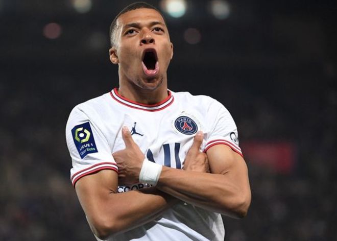 切尔西的弱点？卡拉巴赫后卫：我最好什么都不说，在场上证明（被问切尔西短板，卡拉巴赫后卫：不多说，场上见真章）