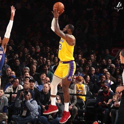 国足友谊赛战胜韩国展现新阵容（中国男足友谊赛击败韩国 新阵容亮相）