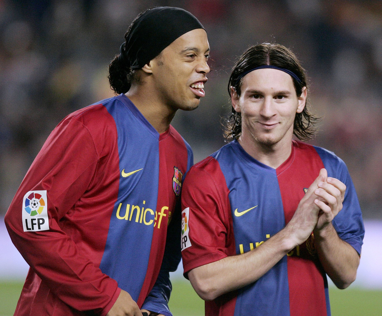 状态太差！霍福德&波杰姆斯基合计16中3，外线12中1（手感低迷！霍福德与波杰姆斯基合计16投3中，三分12投仅1中）