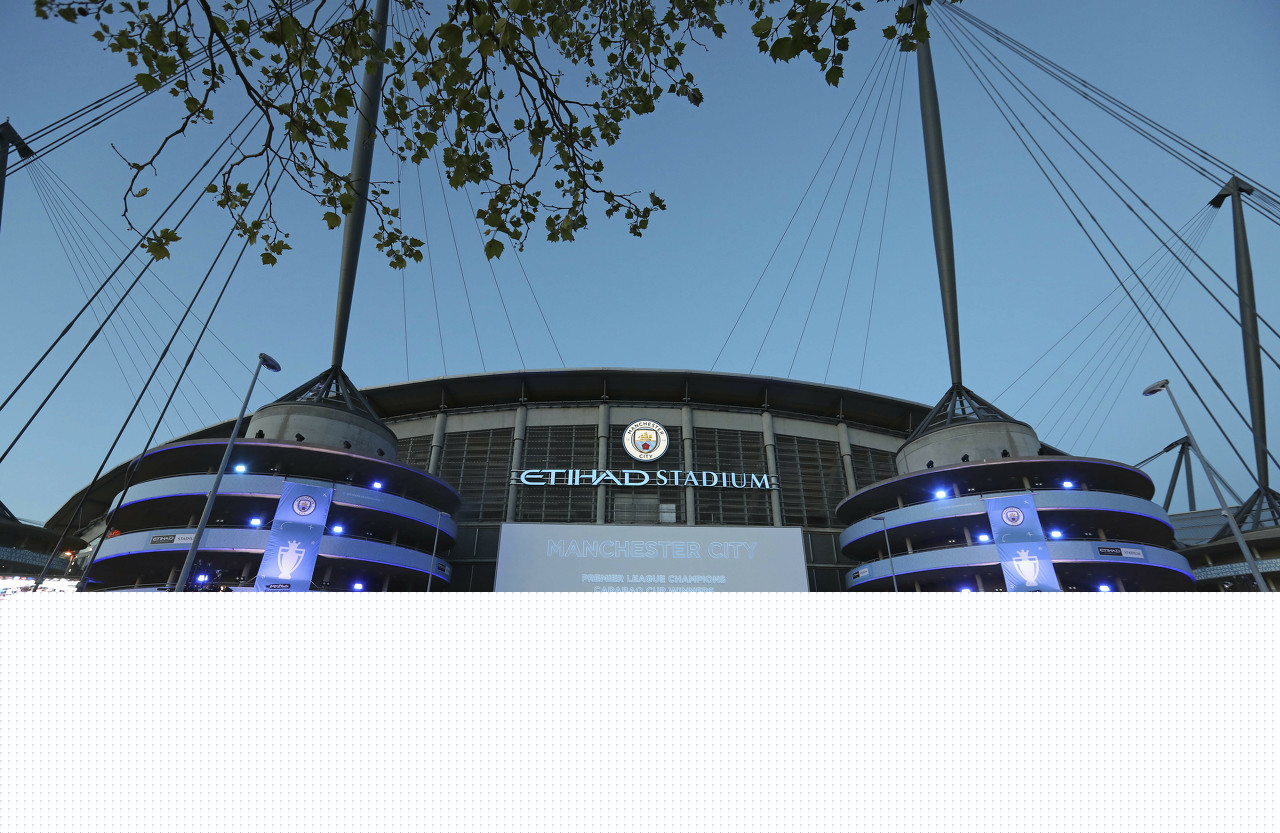 法媒：梅斯后卫夸奥不满未首发，坐在皮球上拒绝赛前热身（法媒：落选首发心生不满，梅斯后卫夸奥赛前坐球拒绝热身）